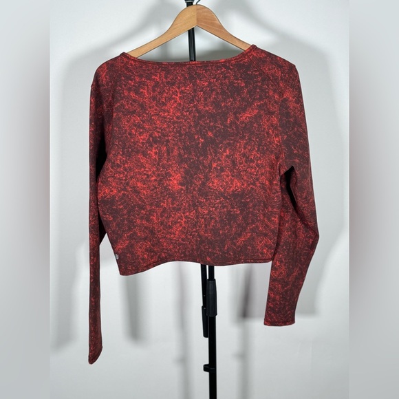 NWOT Lululemon Wunder Train Cropped Long Sleeve Shirt Denim  Autumn Red Black - Picture 6 of 7